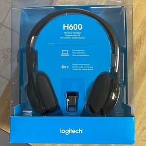 Only used a few times Logitech H600 wireless headset